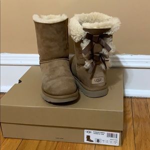 UGG Bailey Bow ll